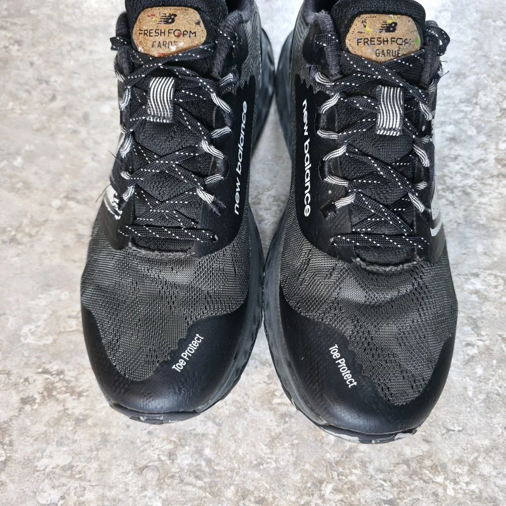 New Balance Womens‎ 9.5 / Mens 8 Fresh Foam Garoe V1 Black Athletic Trail Shoes